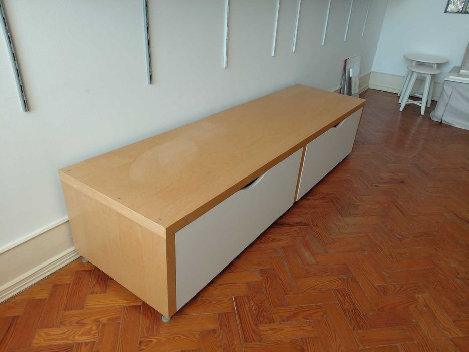 Móvel de TV Ikea Sideboard