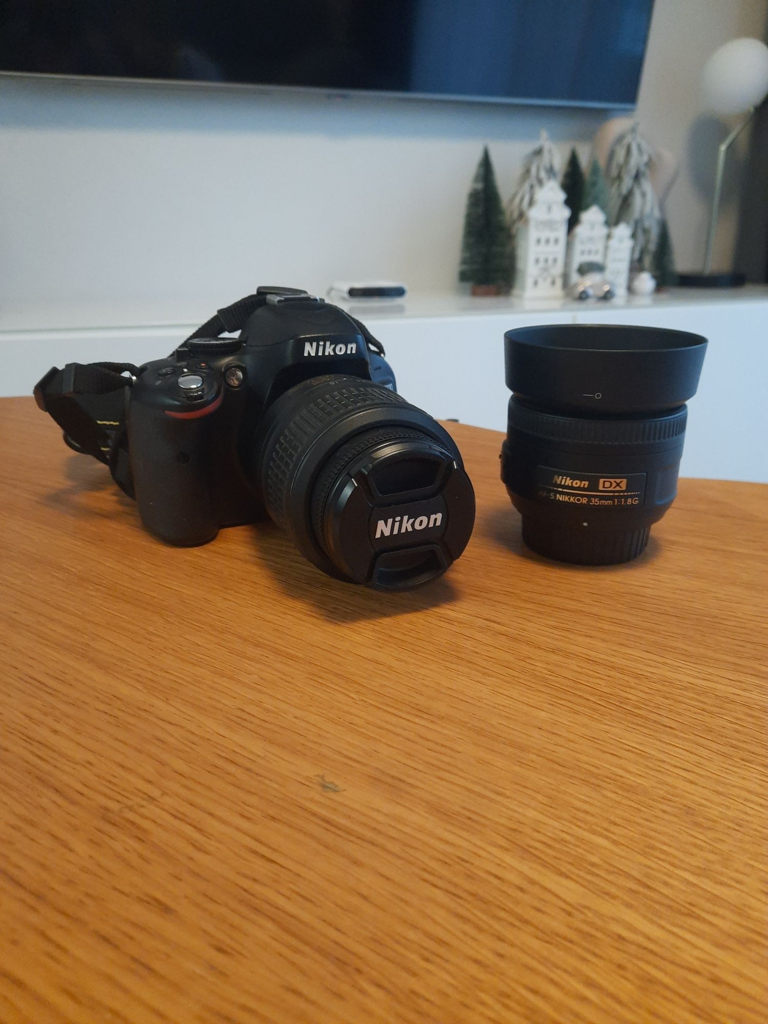 NIKON D5100 + obiektyw 18-55 mm + obiektyw 35 mm