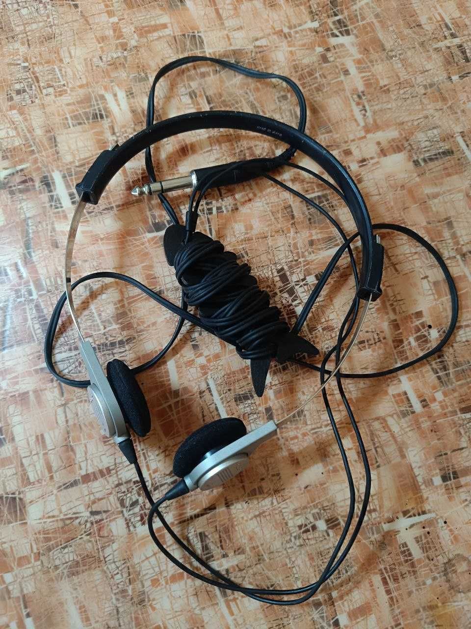 Продам винтажные наушники Sony MDR-3