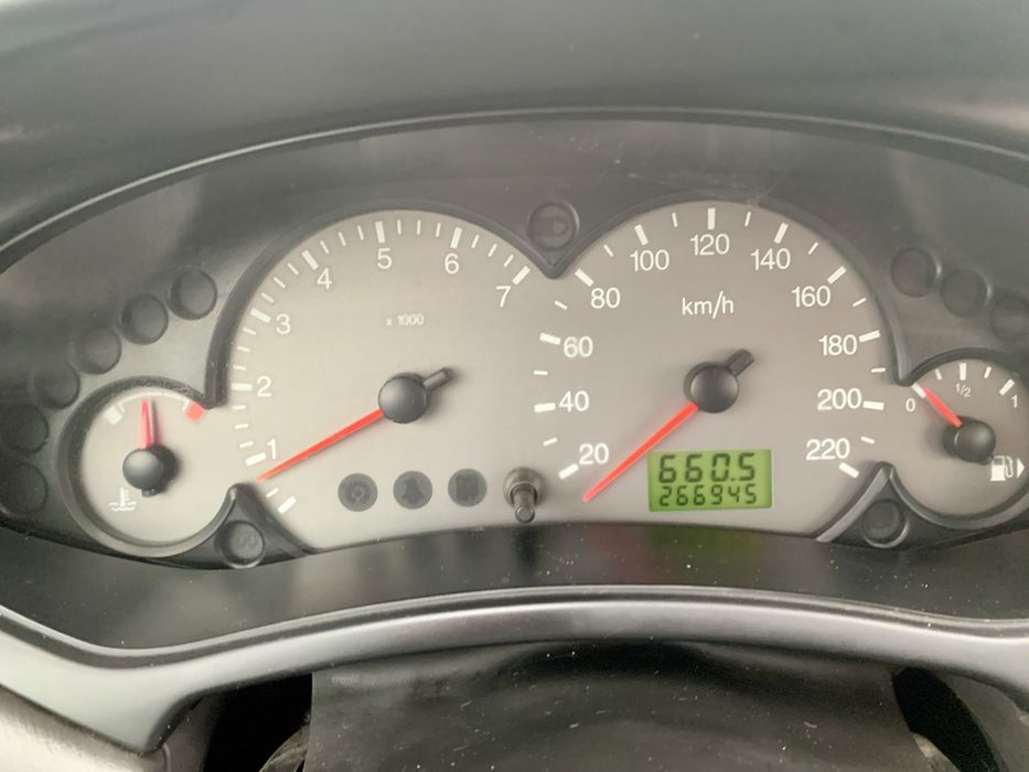 Ford Focus 1.6B dlygie oplaty