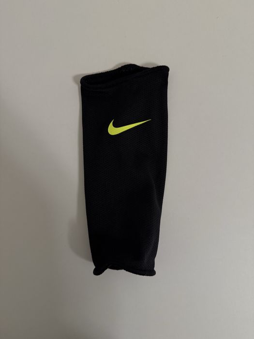 Ochraniacze piłkarskie Mercurial Lite Nike 1Szt