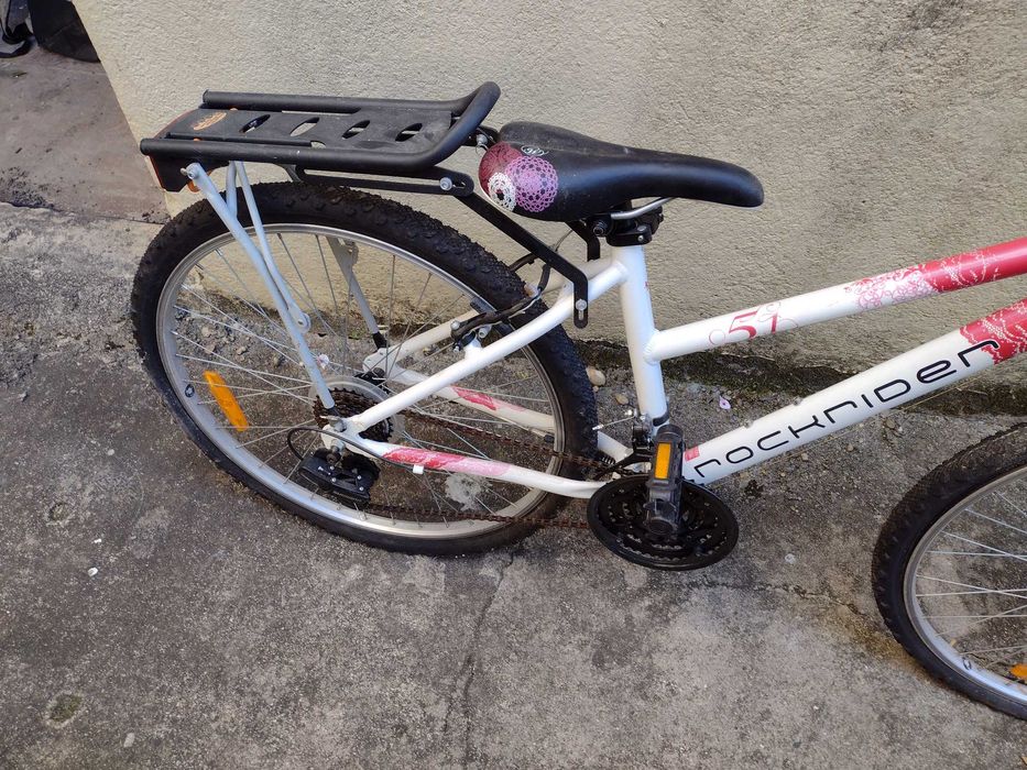 Bicicleta com velocidades no punho
