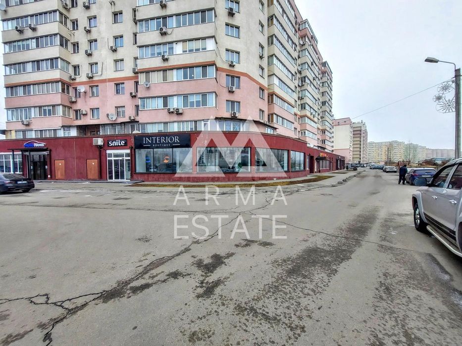 Продаж приміщення ЖК Софія, Франка 6, фасад, вітражі, 530м, 2 входи,