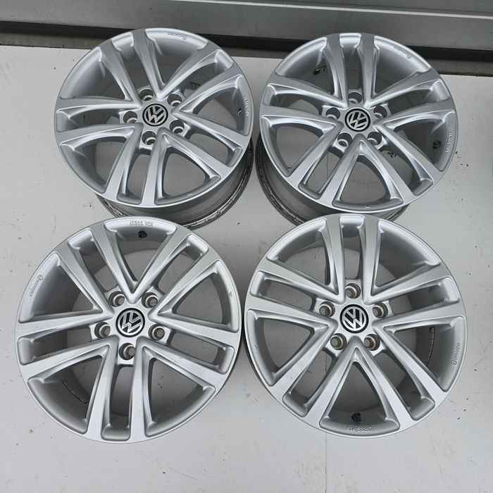 Alufelgi VW GOLF V VI VII CADDY TOURAN 5x112 16'' ET52 7.0 montaż