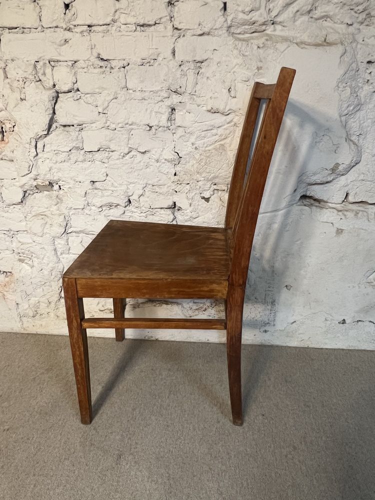 Piekne cale drewniane krzeslo ZPM vintage retro