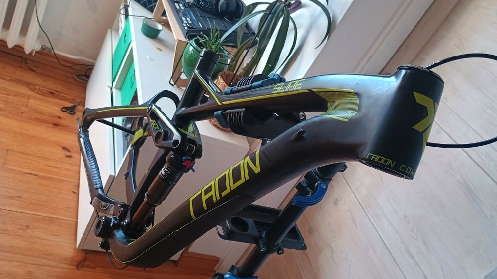 Rama Radon Slide 160mm carbon enduro 27,5 rozm. 16"