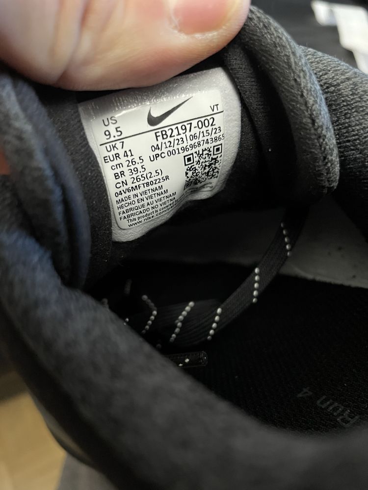 Оригинальні кроссовки Nike ReactX Infinity Run 4 Gore-Tex  FB2197-002