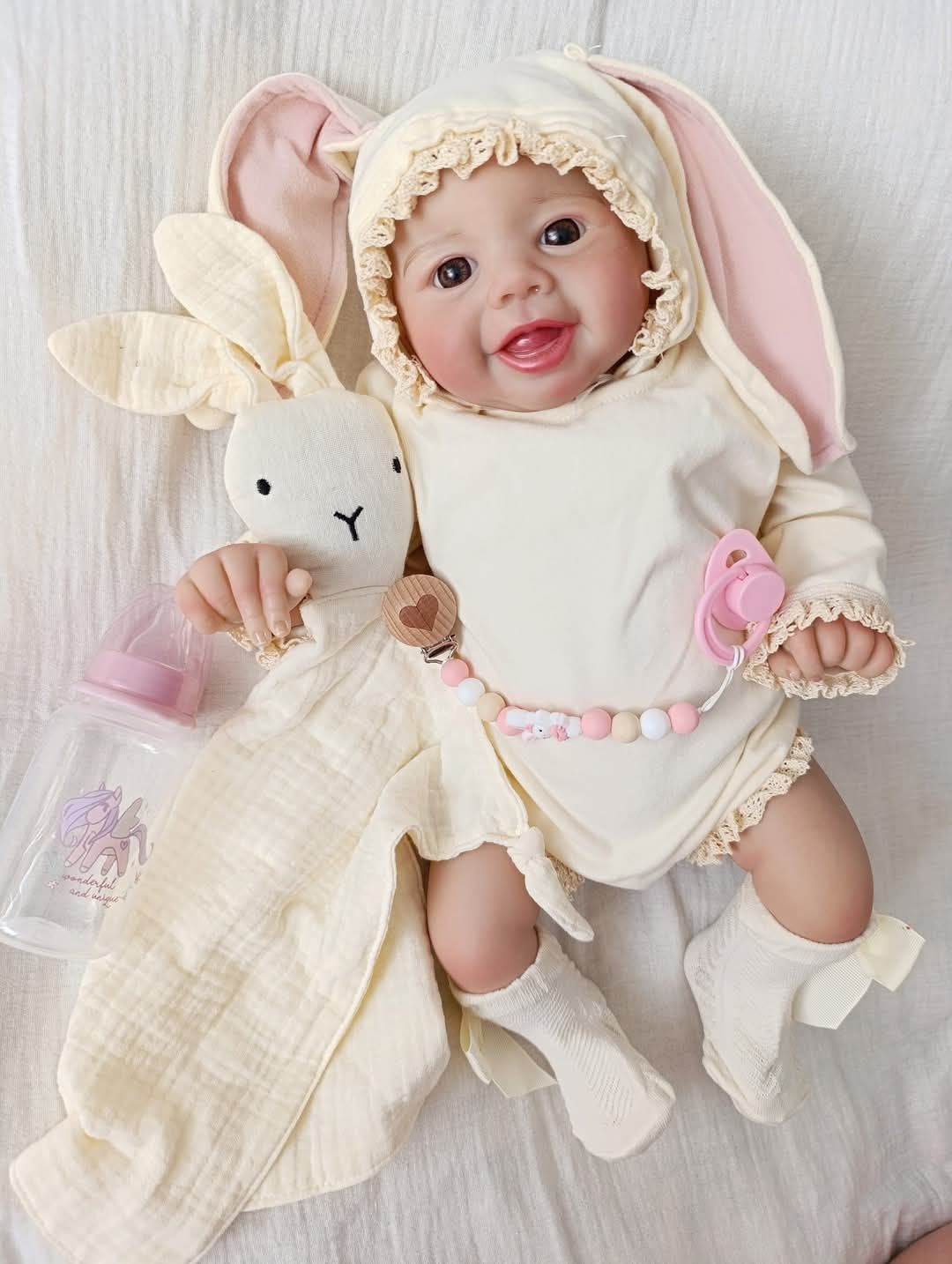 Lalka.w typie reborn z wyprawką