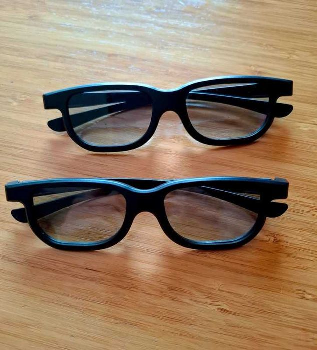 Czarne okulary 3D do oglądania filmów
