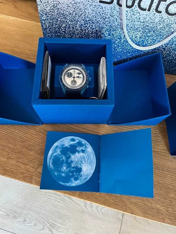 Swatch x Omega the Super Blue