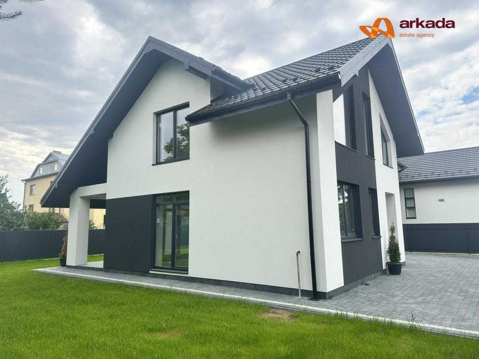 Продаю готовий будинок у Крихівцях під ремонт (S)