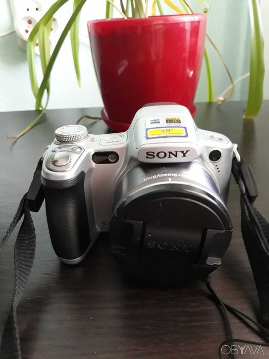 Фотокамера (фотоапарат) Sony Cyber-Shot DSC-H50
