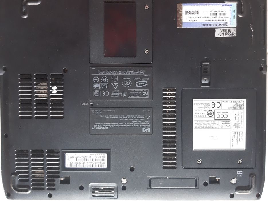 computadores portáteis vários para recuperar ou peças