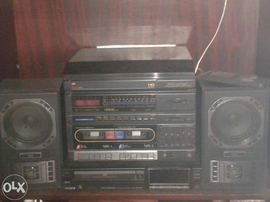 Gira discos+colunas+Video VHS