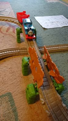 Pociąg Thomas & friends - super zabawka - Tomek i przyjaciele