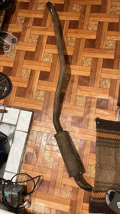 Глушник, резонатор(глушитель, выхлопная труба)  Ваз 2101-07