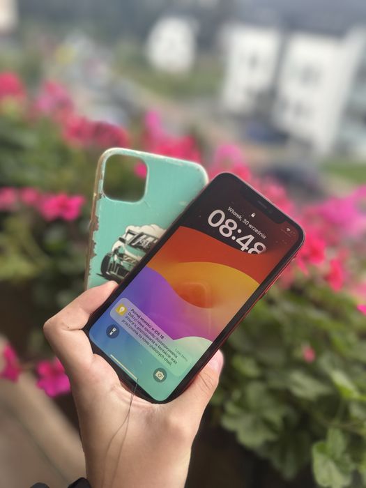 Iphone 11 88% kondycji + etui