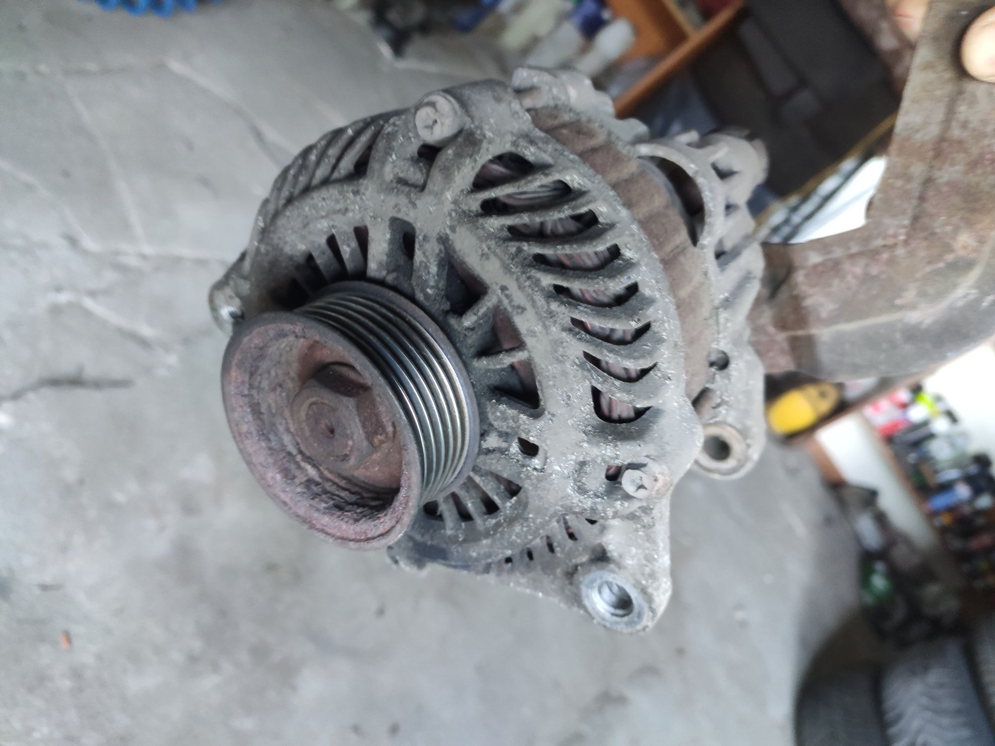 Infiniti FX 35 Alternator , Skrzynia automatyczna ,  reduktor