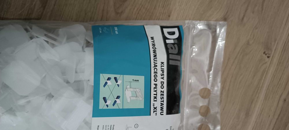 Klipsy wyrównujące do płytek XL