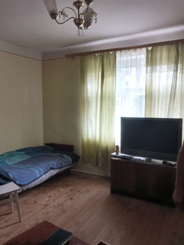 Продаж 4 кімнатного будинка