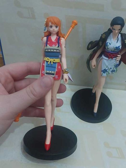 Figures One Piece