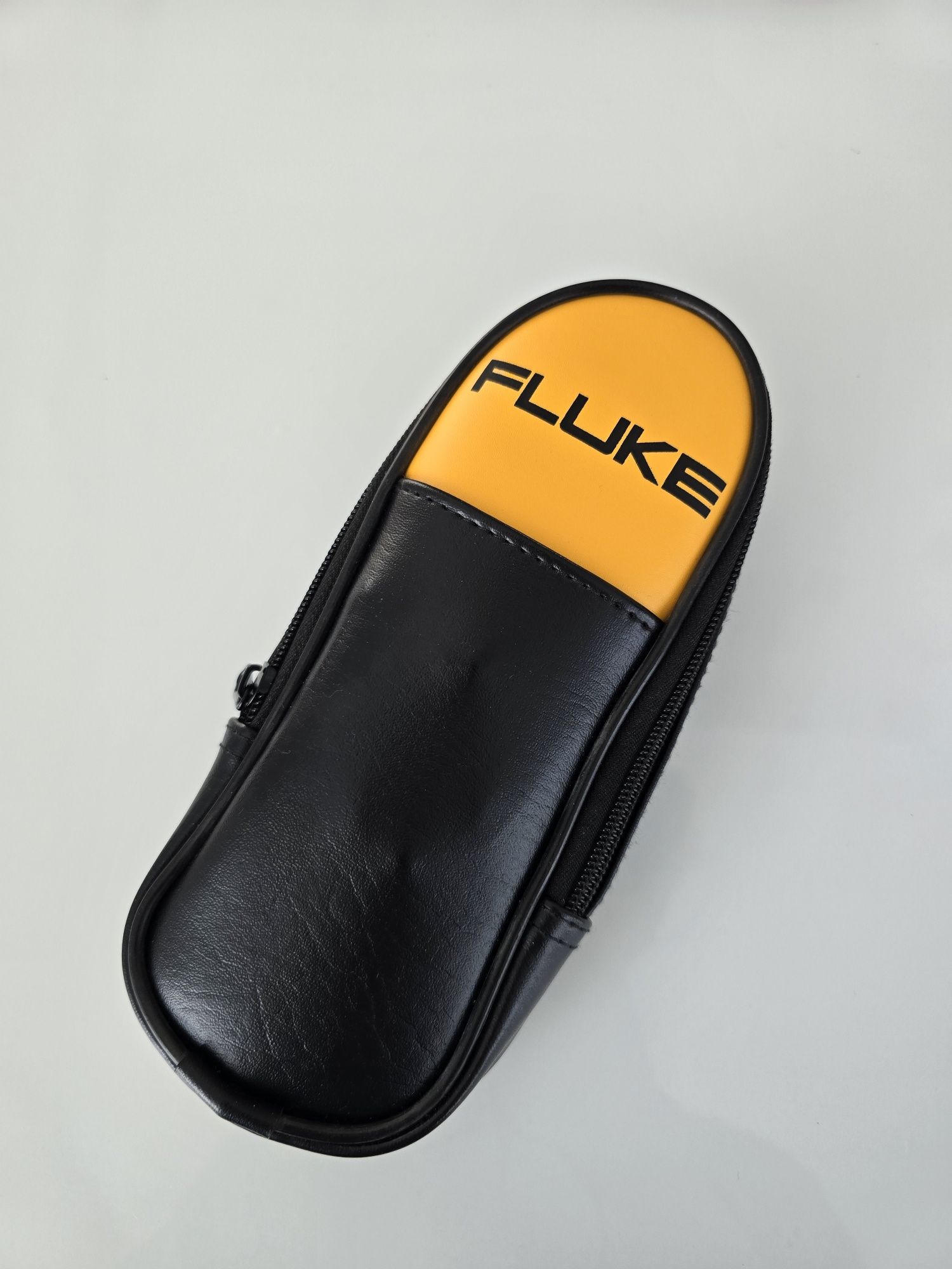 Струмовимірювальні кліщі FLUKE 325