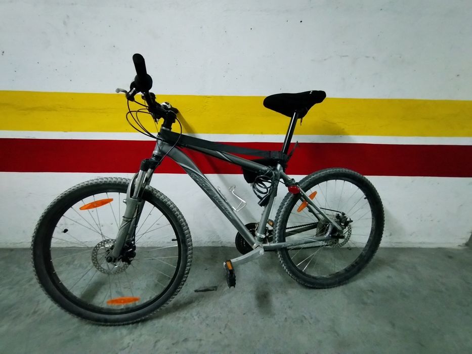 Bicicleta BTT Specialized