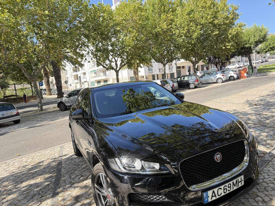 Jaguar F Pace Prestige
