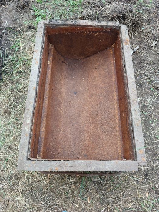 Продам корито для кормлення свиней, або цементного та будь-якого друго