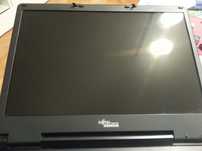 Laptop Fujitsu Siemens Amilo Li 1705 na części