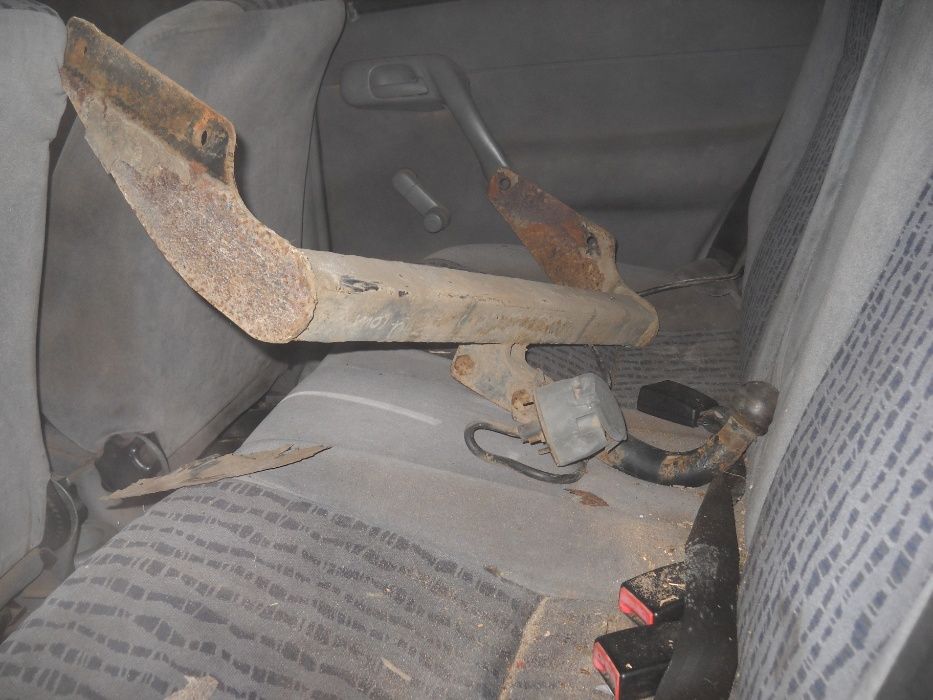 Skoda Felicia kombi przeznaczony na części 1.6benzyna8V zielonymetalik