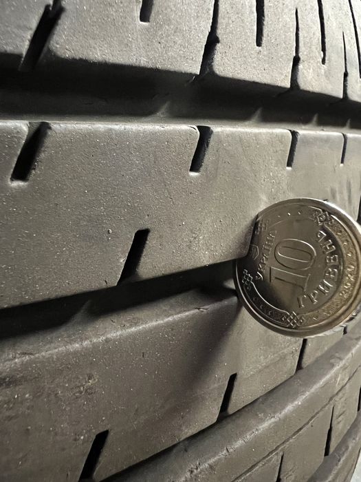 Шини Yokohama BluEarth-XT AE-61 215/50 R17 літні