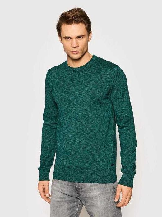 реглан красивого зелёного цвета hugo boss slim made in tunisia