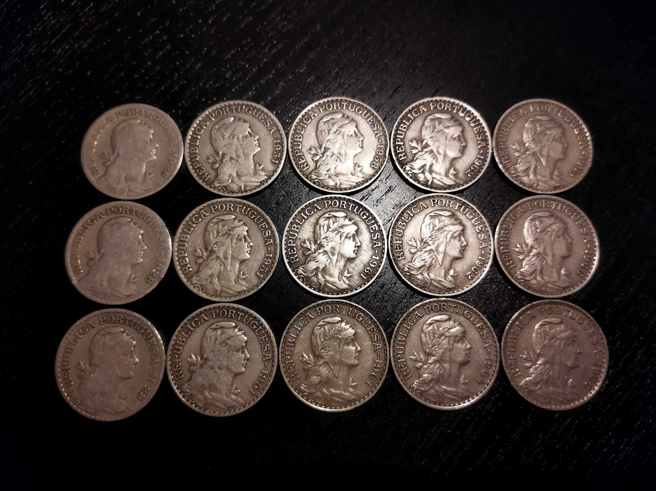 Moedas de 1 escudo