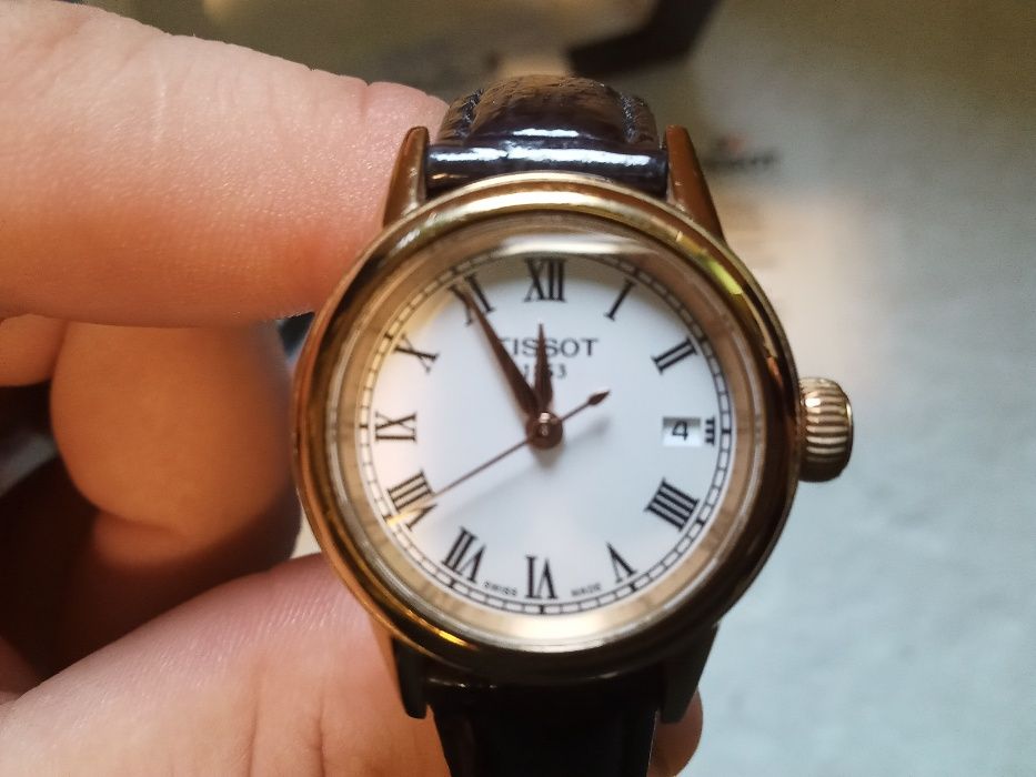 Tissot Carson T085210A