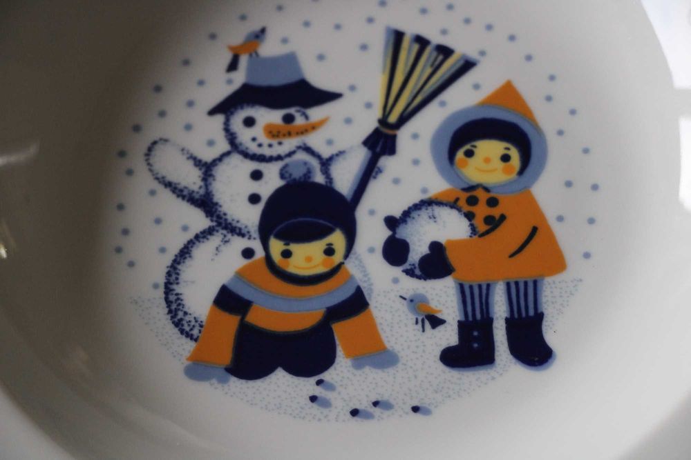 Talerz talerze 2 sztuki dzieci na sankach bałwan zima