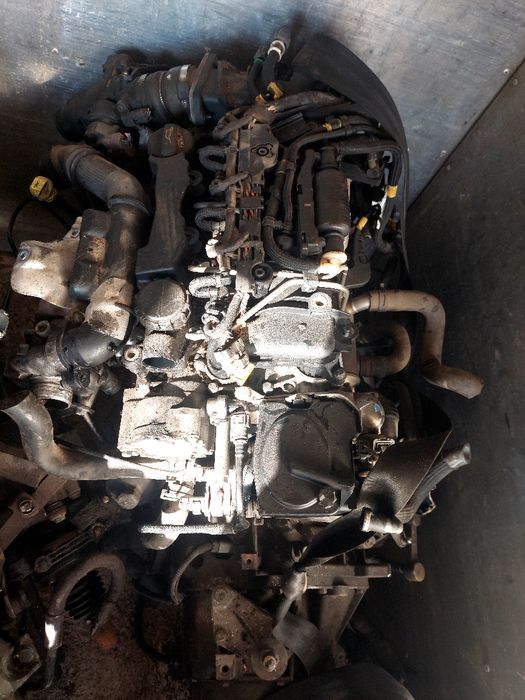 Двигун мотор 1.6 HDI С5 ford Scudo Mazda Volvo
