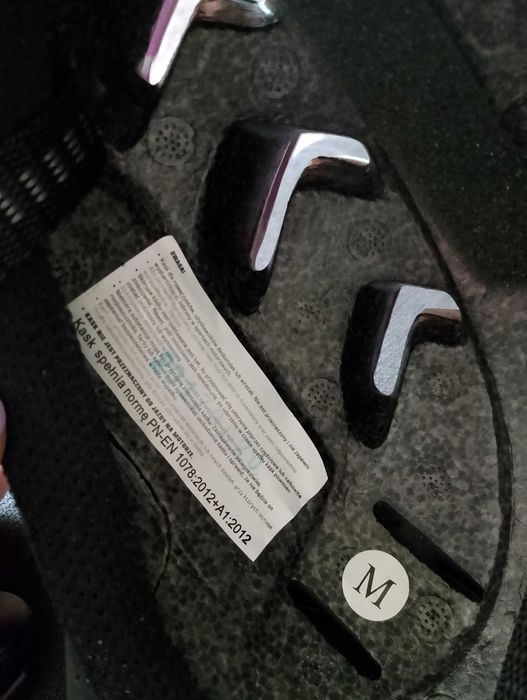 Kask rowerowy rozm M (52-56cm)