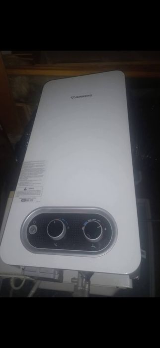 Witam. Sprzedam piec gazowy Junkers Hydro 4200 
Stan wizualny dobry .