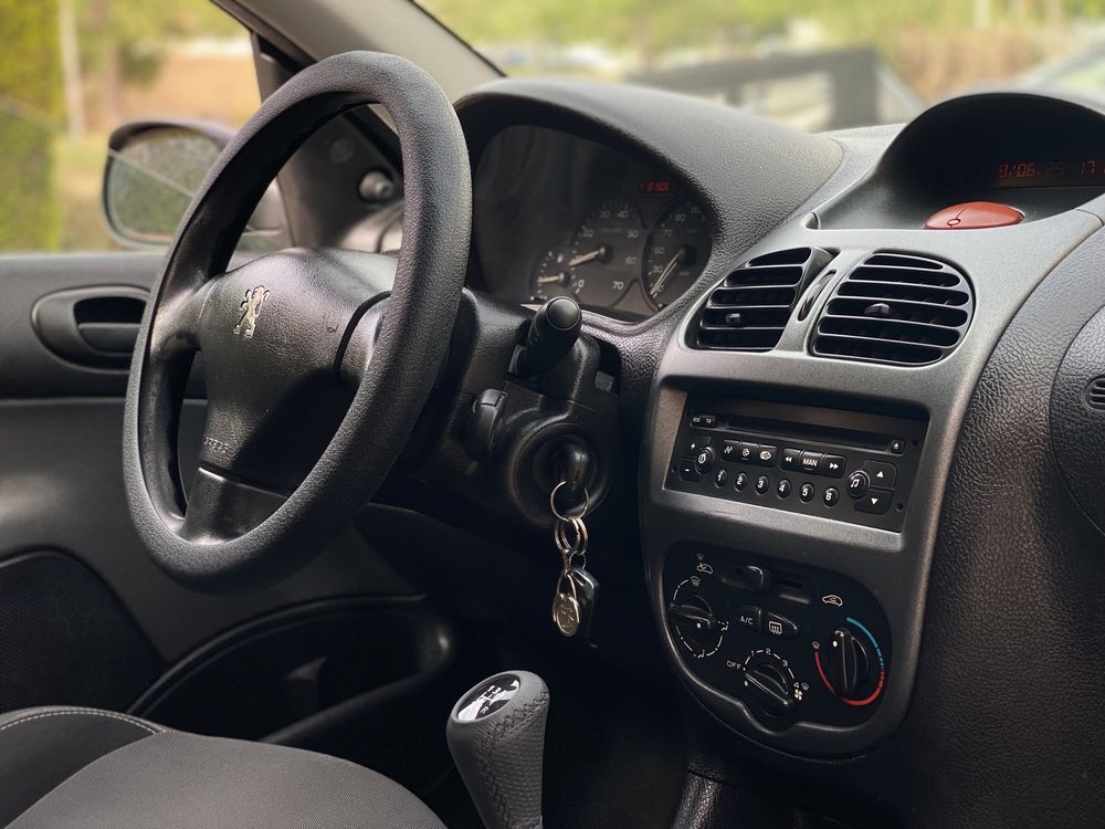 Peugeot 206 1.1 | Excelente Estado| Ano 2006