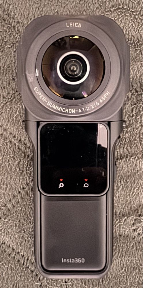 Câmera profissional INSTA 360 RS-ONE