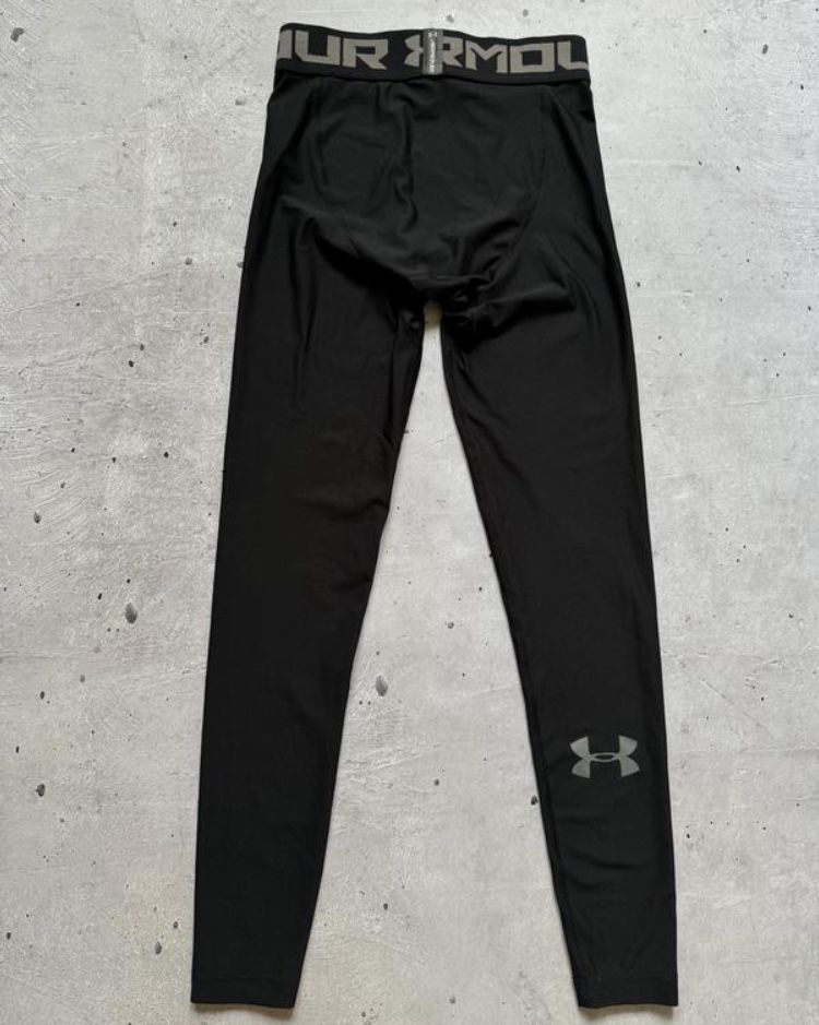 Тайтси under armour