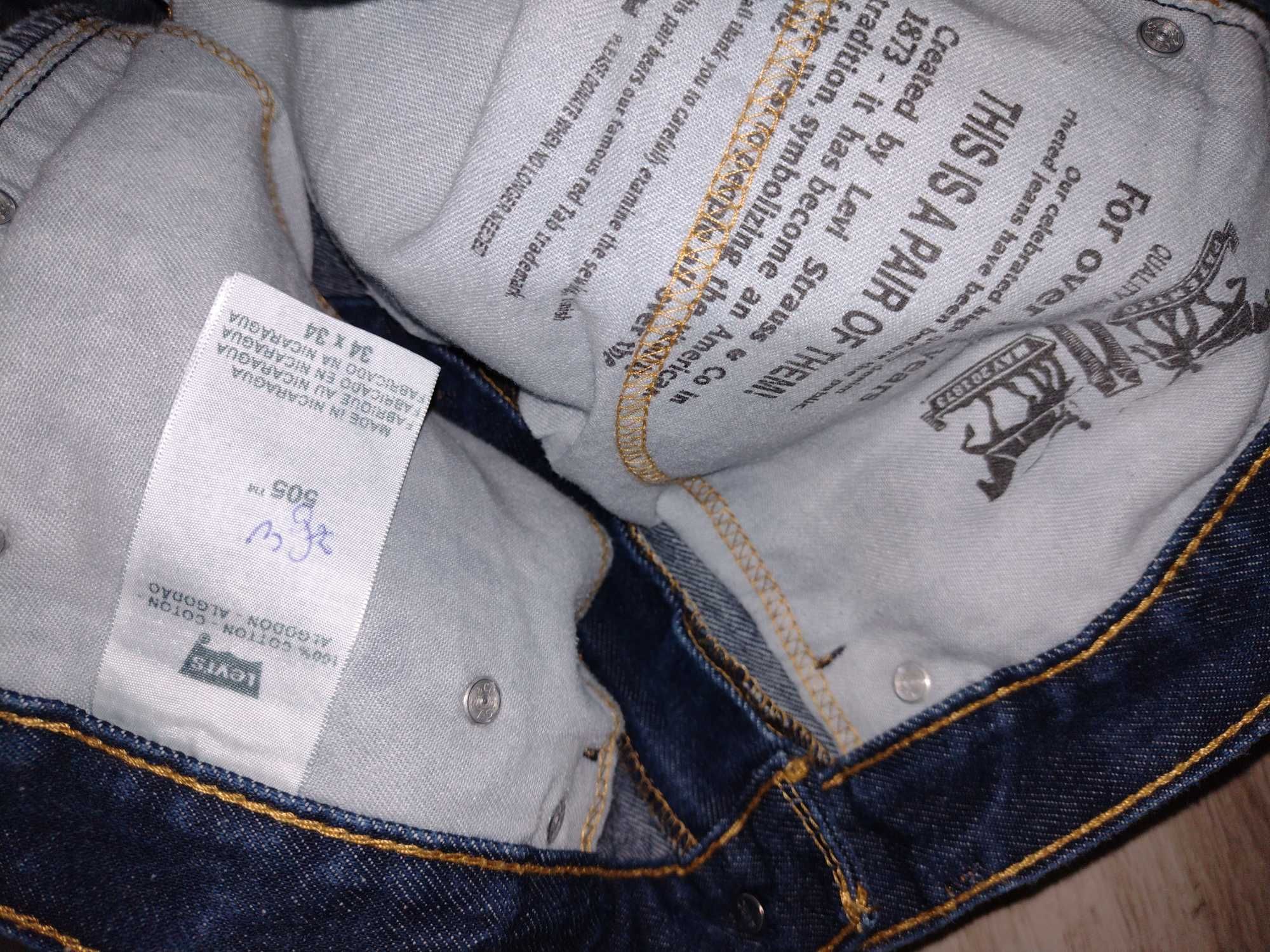 Spodnie Levi's 505 pas 90 jak nowe