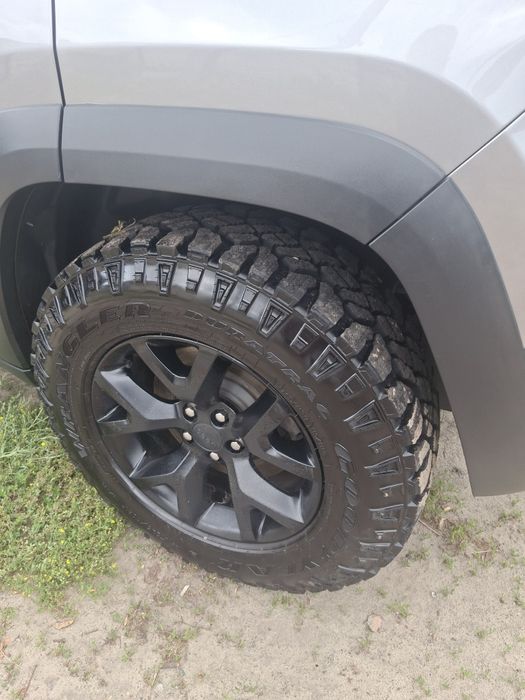 Jeep cherokee  продам