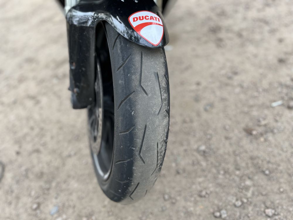 Продам мотоцикл Ducati 848evo