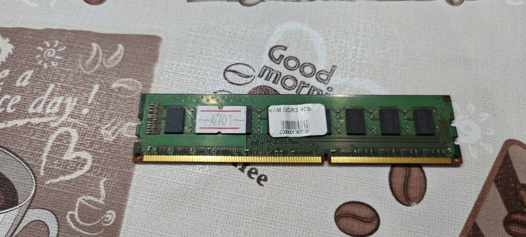 Продам озу ddr3 4 gb 1600