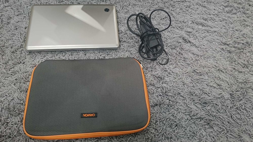 laptop HP Pavilion dv5 + zasilacz + etui, intel i3