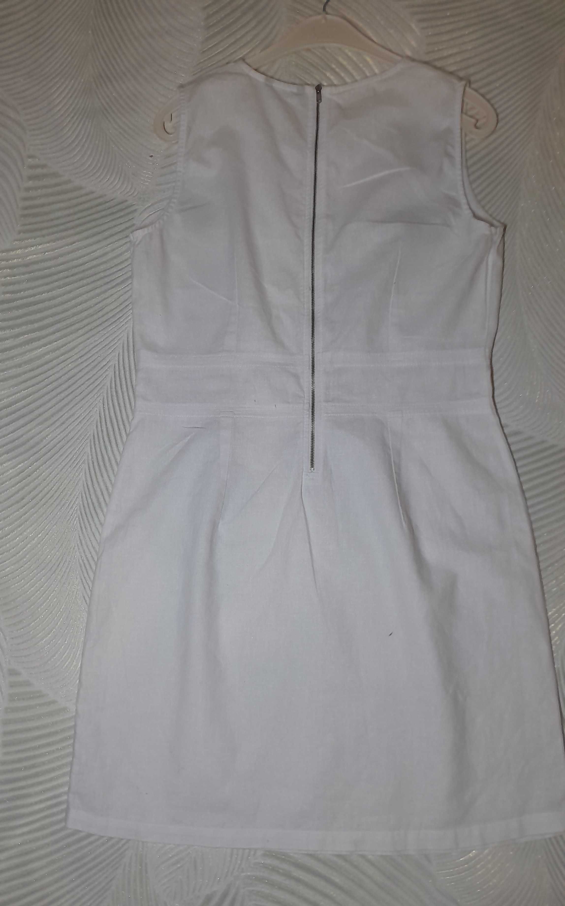 Біла котонова сукня
