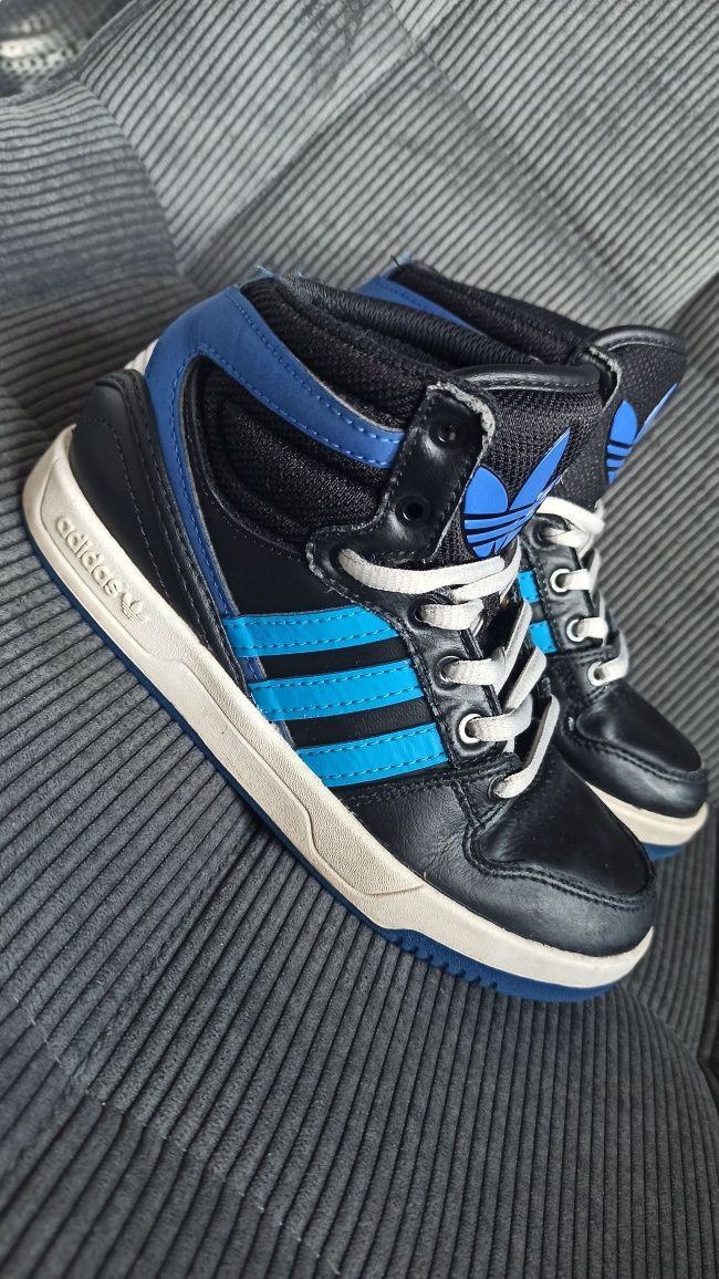 Skórzane buty chłopięce Adidas rozmiar 31.5 cm