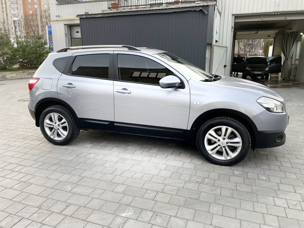 Nissan QASHQAI 2013